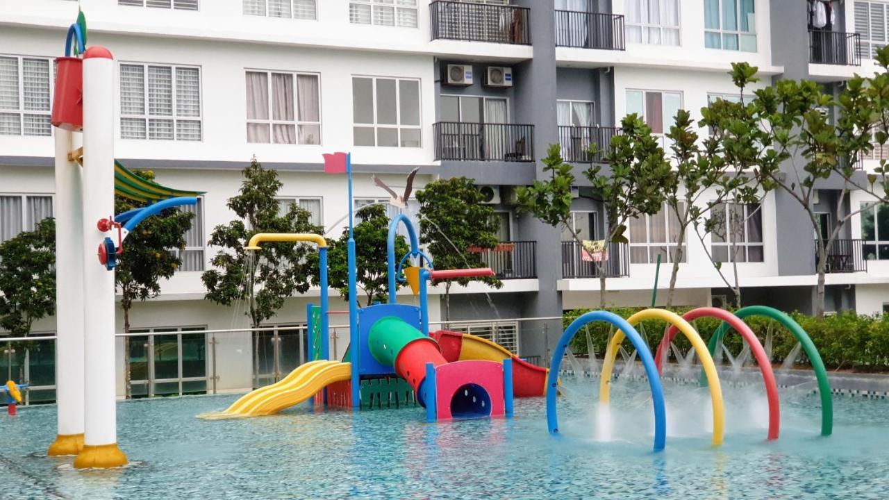 Bsp21 Family Homestay Jenjarum Dış mekan fotoğraf